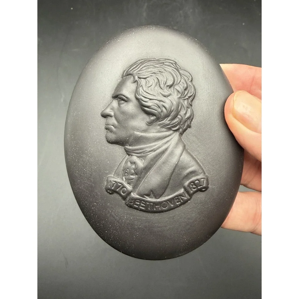 Wedgwood Black Basalt Jasper Medallion Beethoven Portrait Medallion Dated 1970